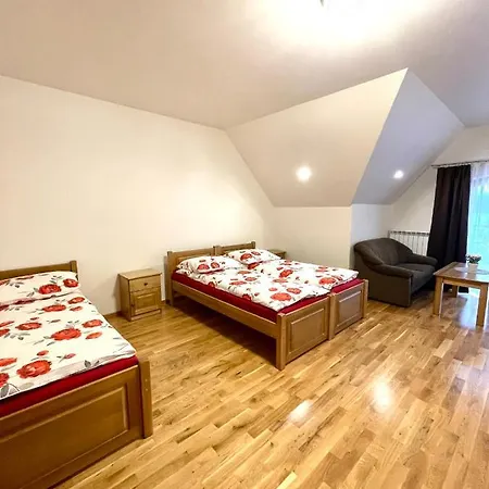 Stara Fara Feriegård Jurgów